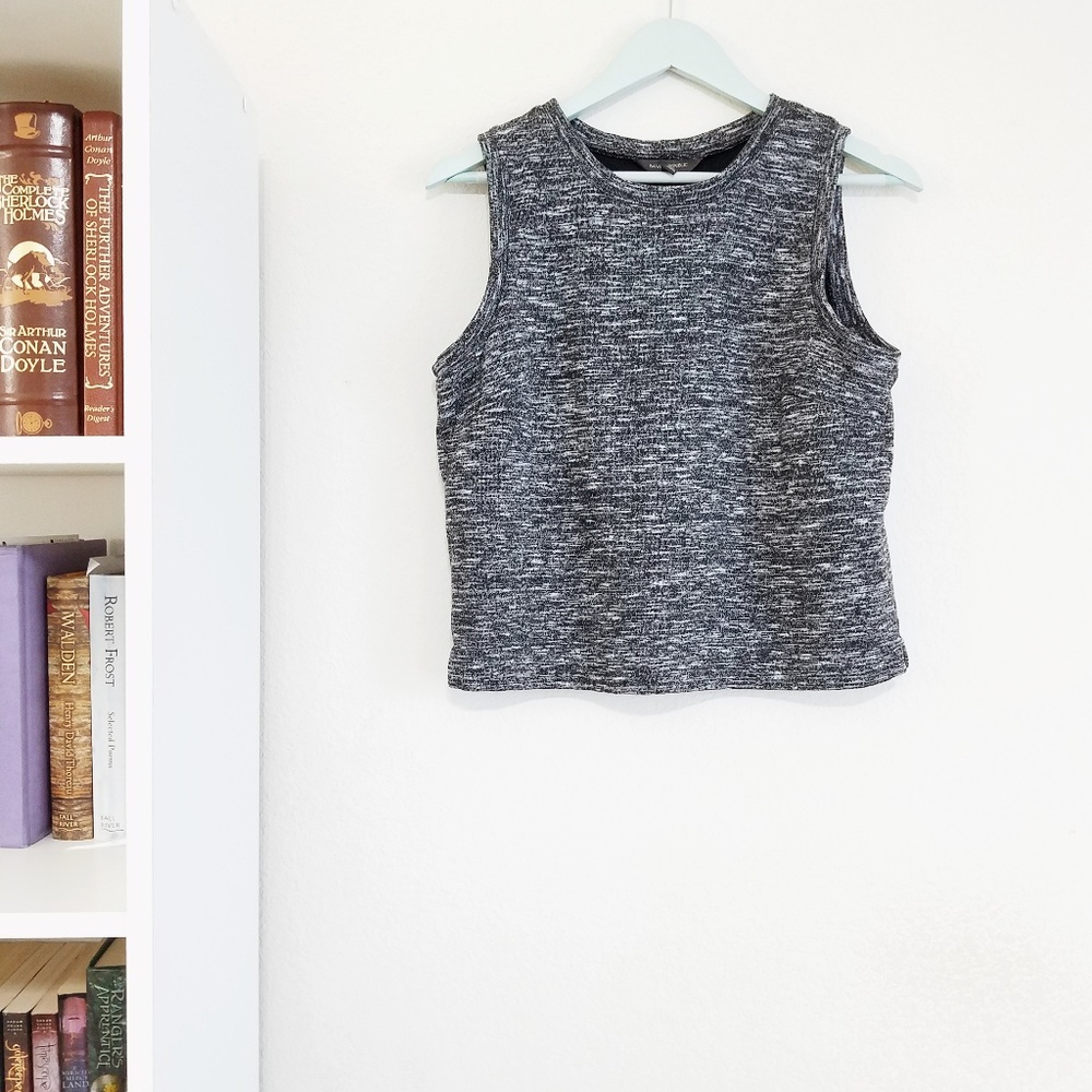 Banana Republic Marble Crew Neck Crop Top